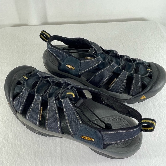 keen hiking shoes Newport h2 men's shoes size 11.5 pre owned - Picture 14 of 15